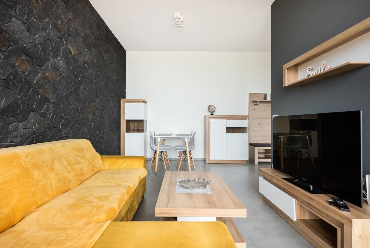Metro Imielin 13Th Floor Apartment Varšava Exteriér fotografie
